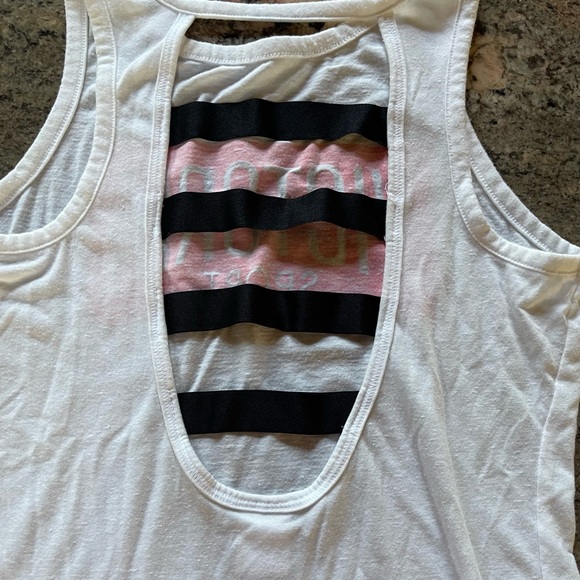 Victoria Secret Sport Tanks - Picture 8 of 9